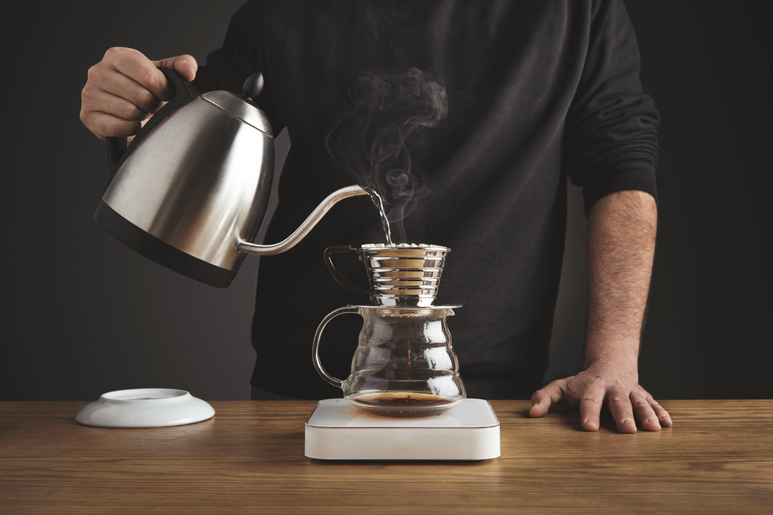 「コーヒーを淹れる10分間」が、現代人の壊れそうなメンタルを救う理由